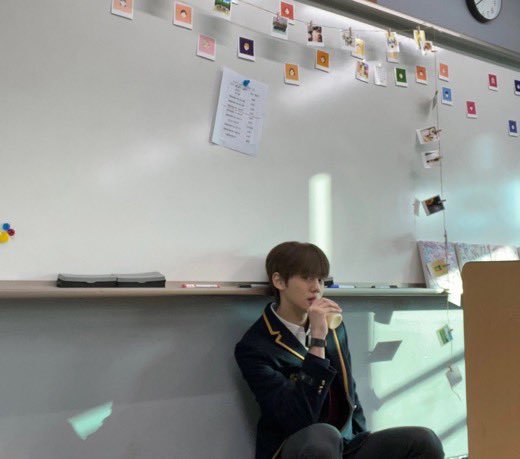 [잡담] 오투완) 김규빈 이정현 장하오 데뷔해!!!!!!!!!! | 인스티즈