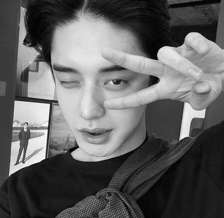 [잡담] 윙크천재 김지웅 | 인스티즈