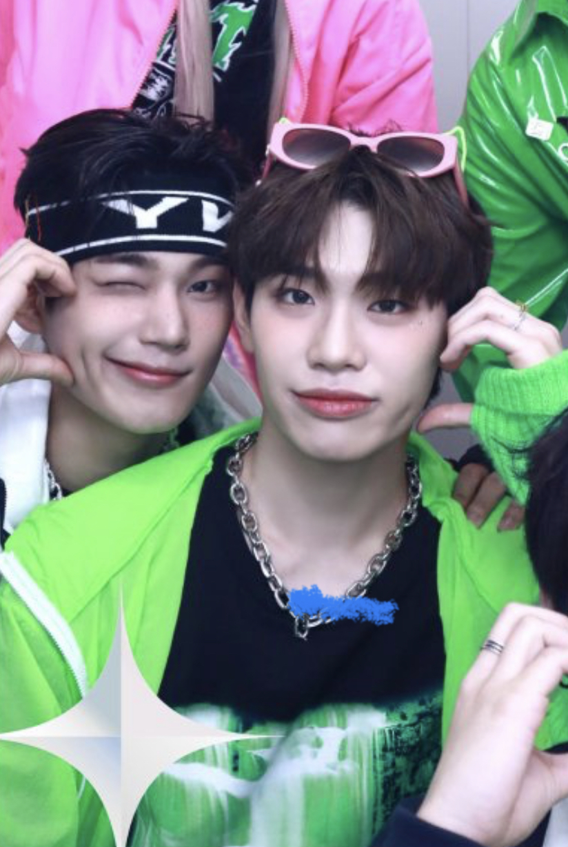 [잡담] 꽃가루즈 둘 다 시나모롤 밉니다 | 인스티즈