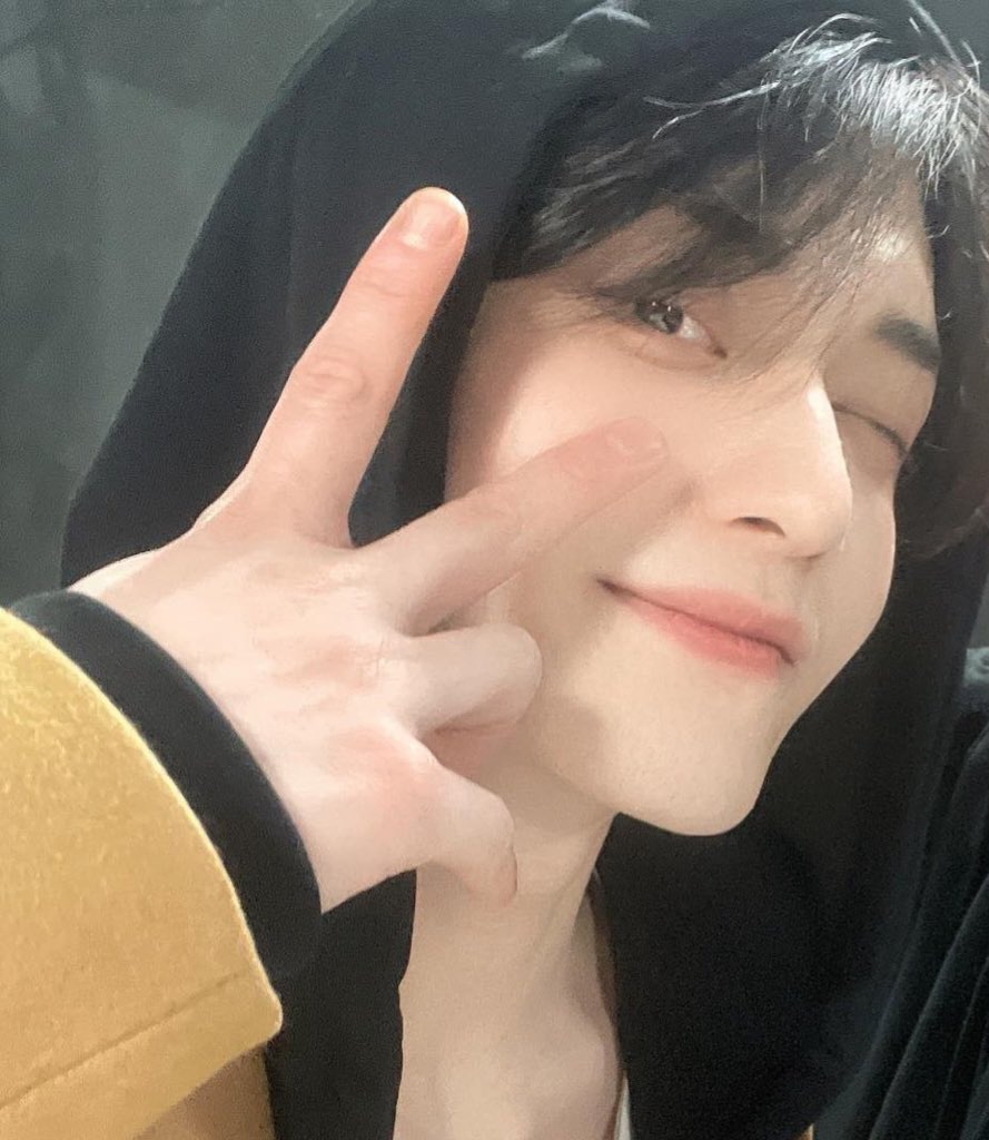 [잡담] 윙크천재 김지웅 | 인스티즈