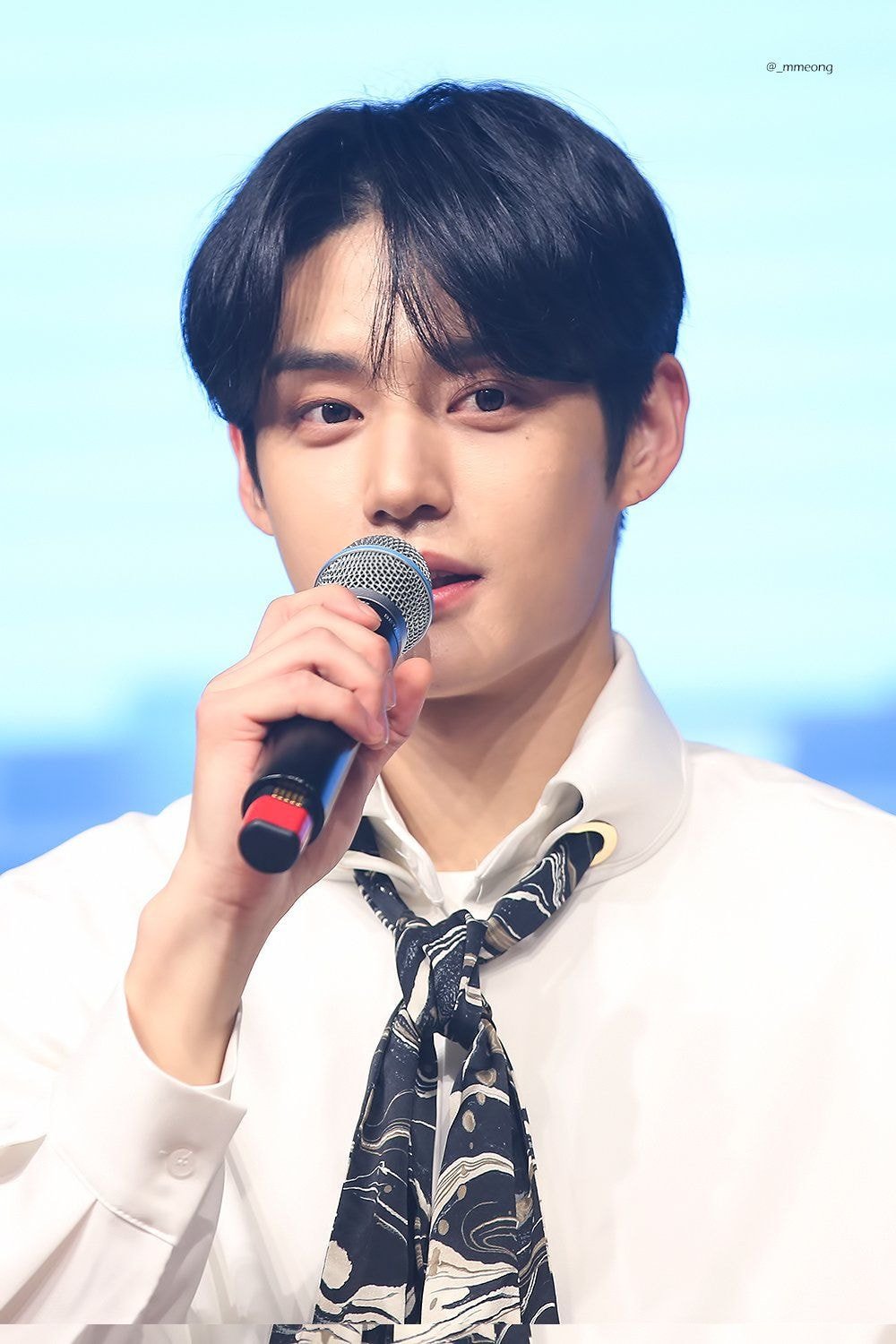 [잡담] 김지웅 눈물점 안지워서 행복함 | 인스티즈