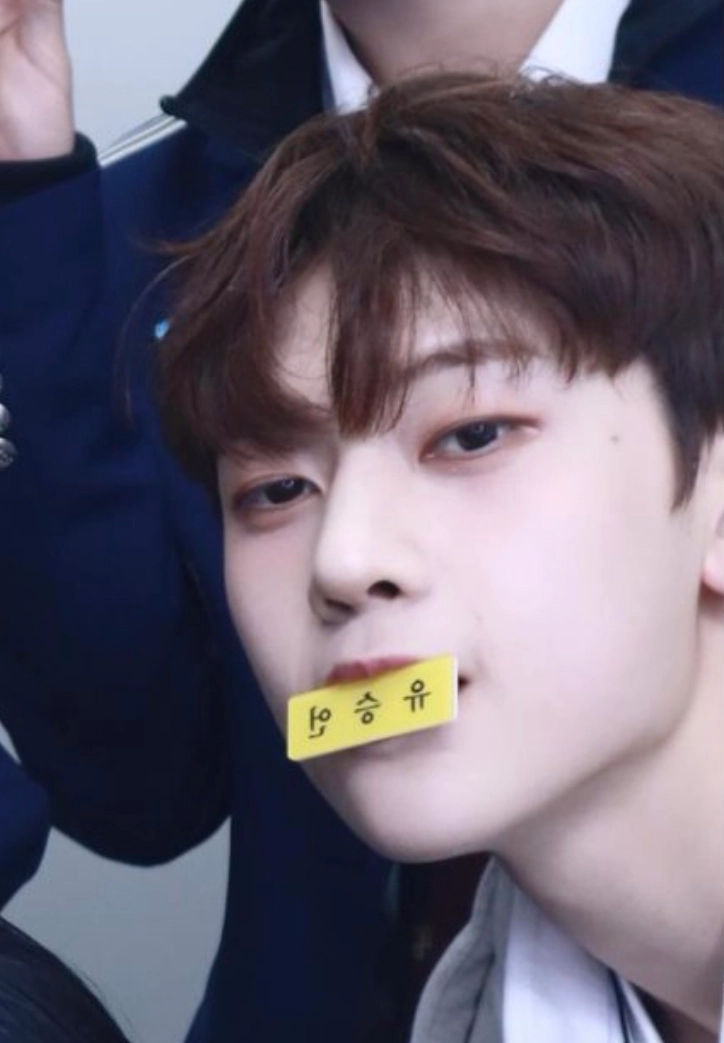 [잡담] 석매튜 예쁘다고는 생각 안해봤는데 | 인스티즈