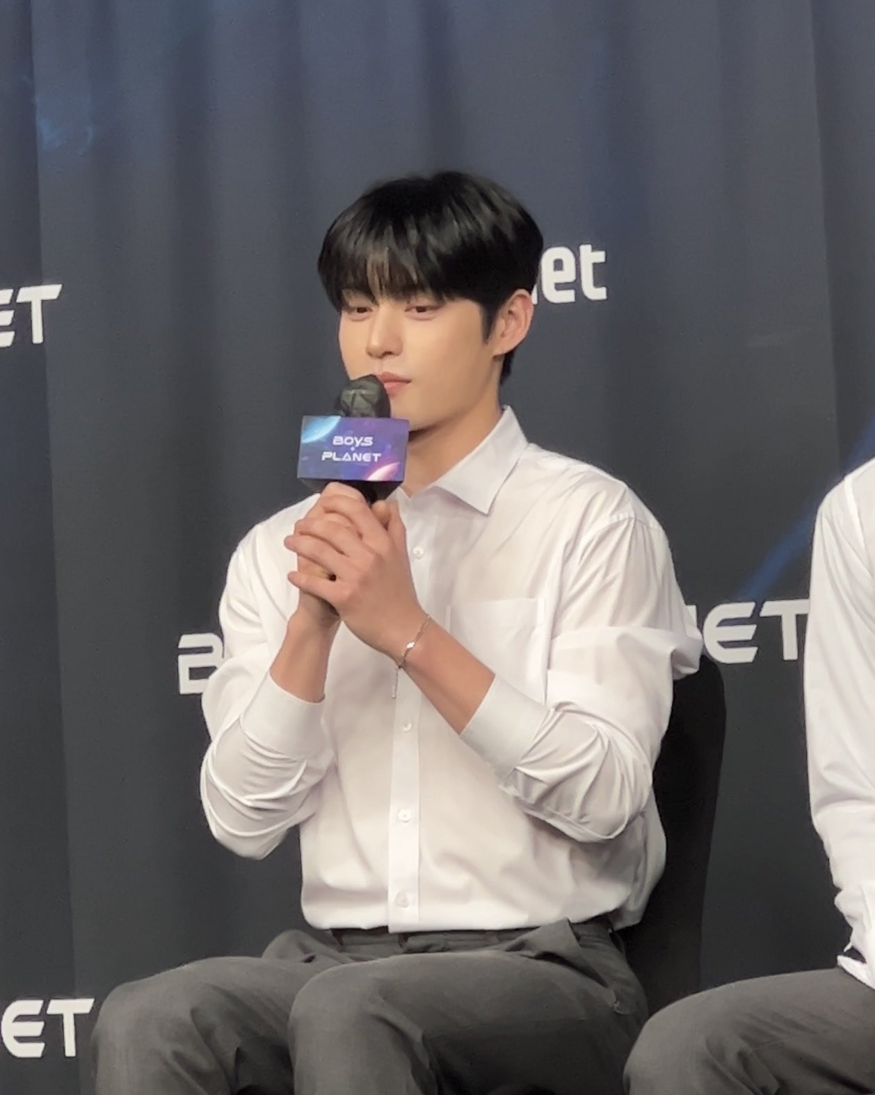 [잡담] 야 김지웅…. 너 너무 예뻐 | 인스티즈