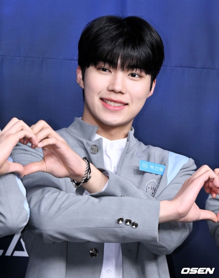 [잡담] 건욱이 보플 1화때랑 완전 다른 사람 같아 … | 인스티즈