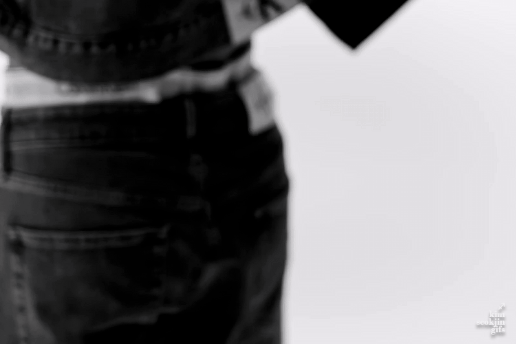 [잡담] 캘빈 방탄 정국 타투 다 보여주는거 개좋음💜 | 인스티즈