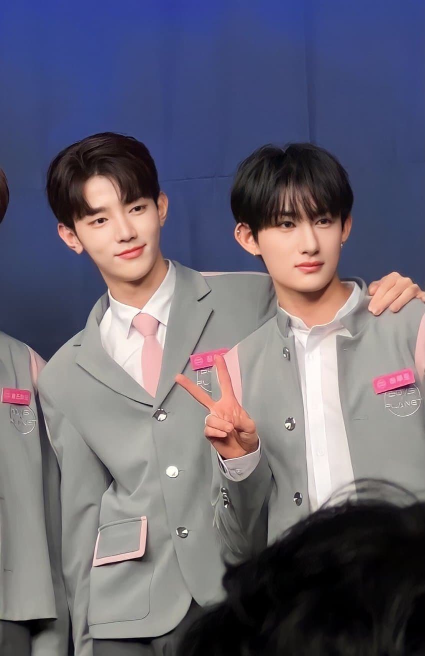 [잡담] 이 학생이 저희반 반장이랍니다 ㅎㅎ | 인스티즈