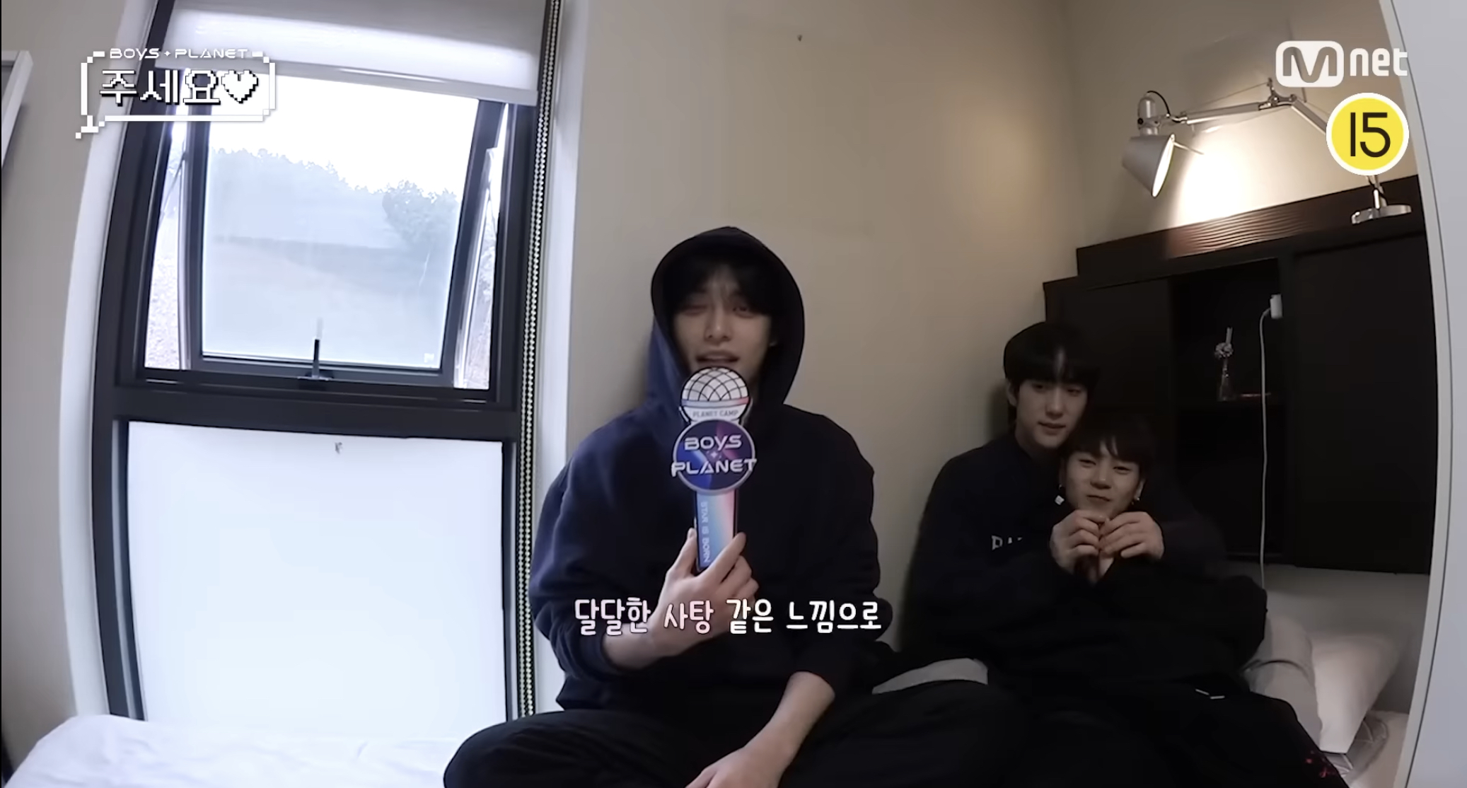 [잡담] 매튜 이때 되게 부모님 사이에 낀 아들 같음 | 인스티즈