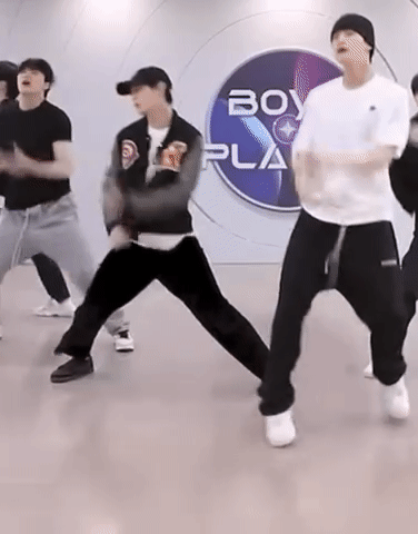 [잡담] 개노조 짭04즈 피지컬 지리는 앙가르드 안무 영업합니다 | 인스티즈