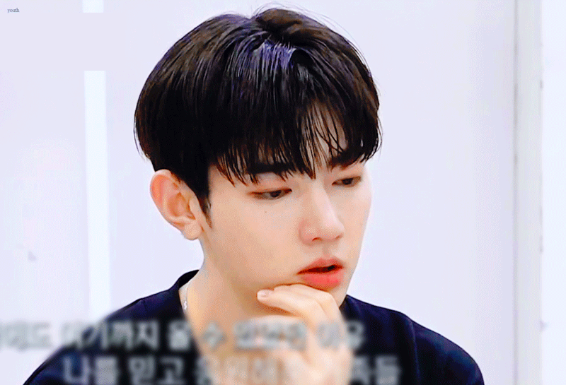 [잡담] 장하오 살짝 젖은머리로 나올때마다 너무 새초롬함 | 인스티즈