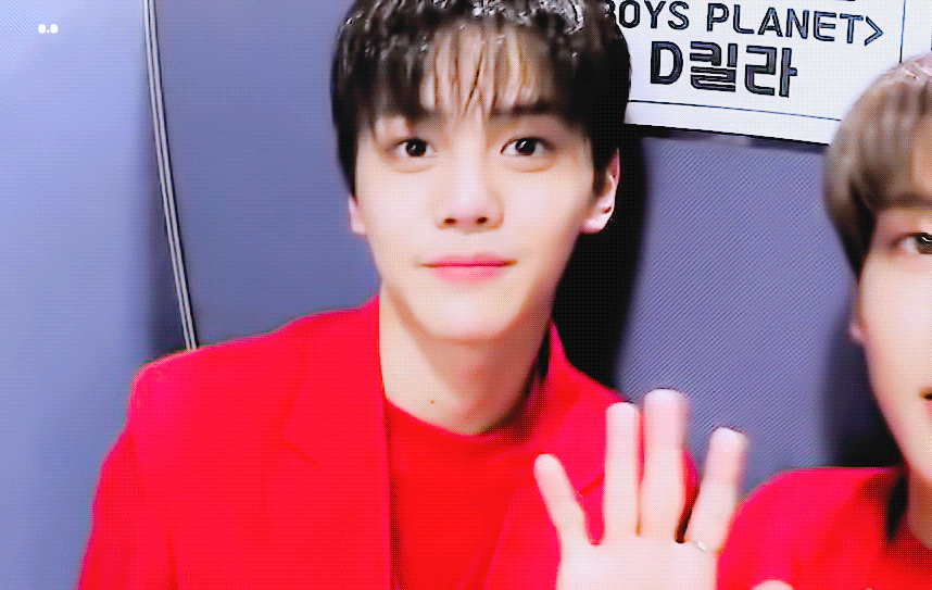 [잡담] 아근데 김규빈 vin으로 쓴거 개간지라 김규vin으로 쓰고싶엌ㅋㅋㅋㅋㅋㅋㅋㅋㅋ | 인스티즈