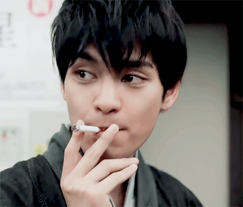 [잡담] 개취로 일본 남배 중에 이 사람이 진짜 잘생겼음 | 인스티즈