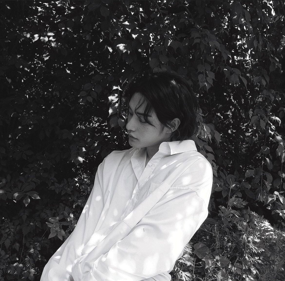 [잡담] 김지웅씨 데뷔하고 머리 또 길러 주세요... | 인스티즈