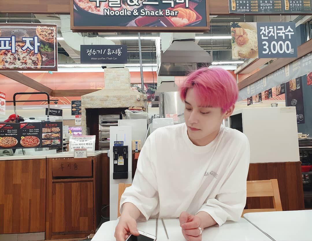 [잡담] 김지웅 유승언 핑머를 한 적 있다니.. 이게 맞아? | 인스티즈