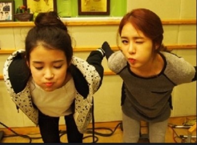 [잡담] 이번에 아이유 유인나사진 과거 이때 생각나 | 인스티즈