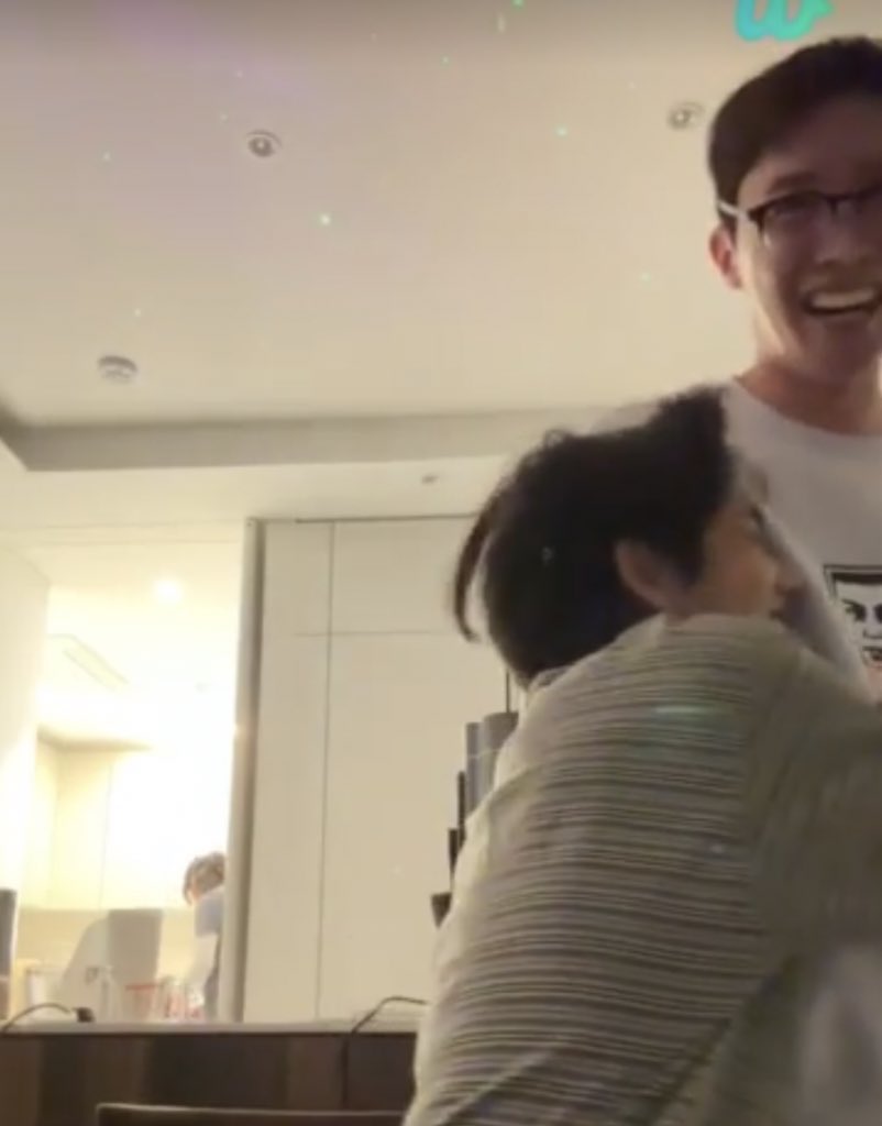 [잡담] 방탄 새벽 라이브 온도차 | 인스티즈