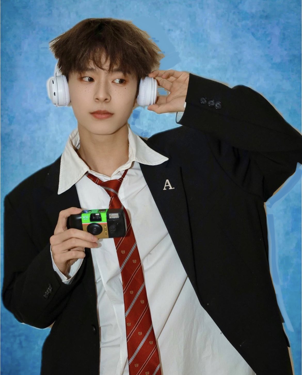 [잡담] 이거 쉬안하오야? 개잘생겼다 - 인스티즈(instiz) 연예 카테고리