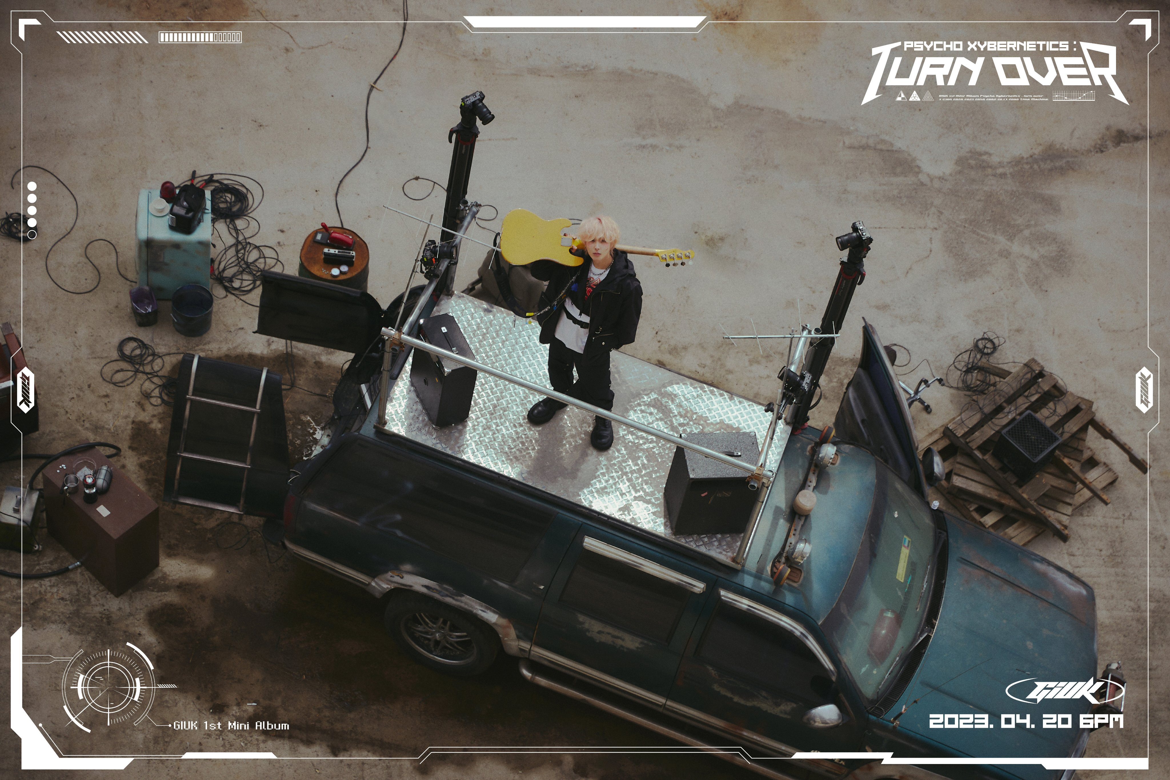 [잡담] >>시간역행<<컨셉으로 솔로 데뷔하는 우리집 베이시스트 겸 래퍼 많관부🩵🩵 | 인스티즈