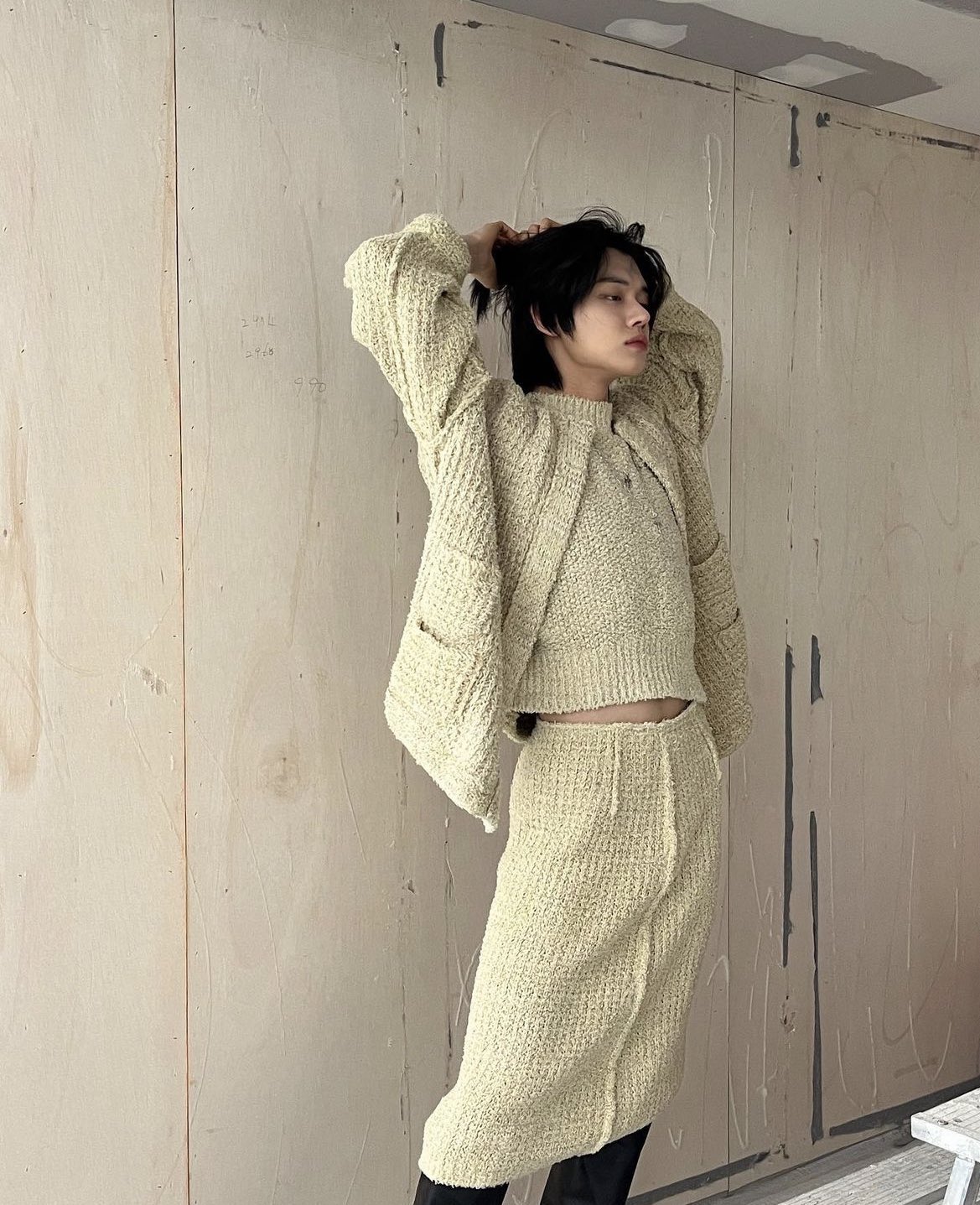 [잡담] 거짓말 안 보태고 내 워너비 패션 입는 최애 진짜 짜릿하다 | 인스티즈