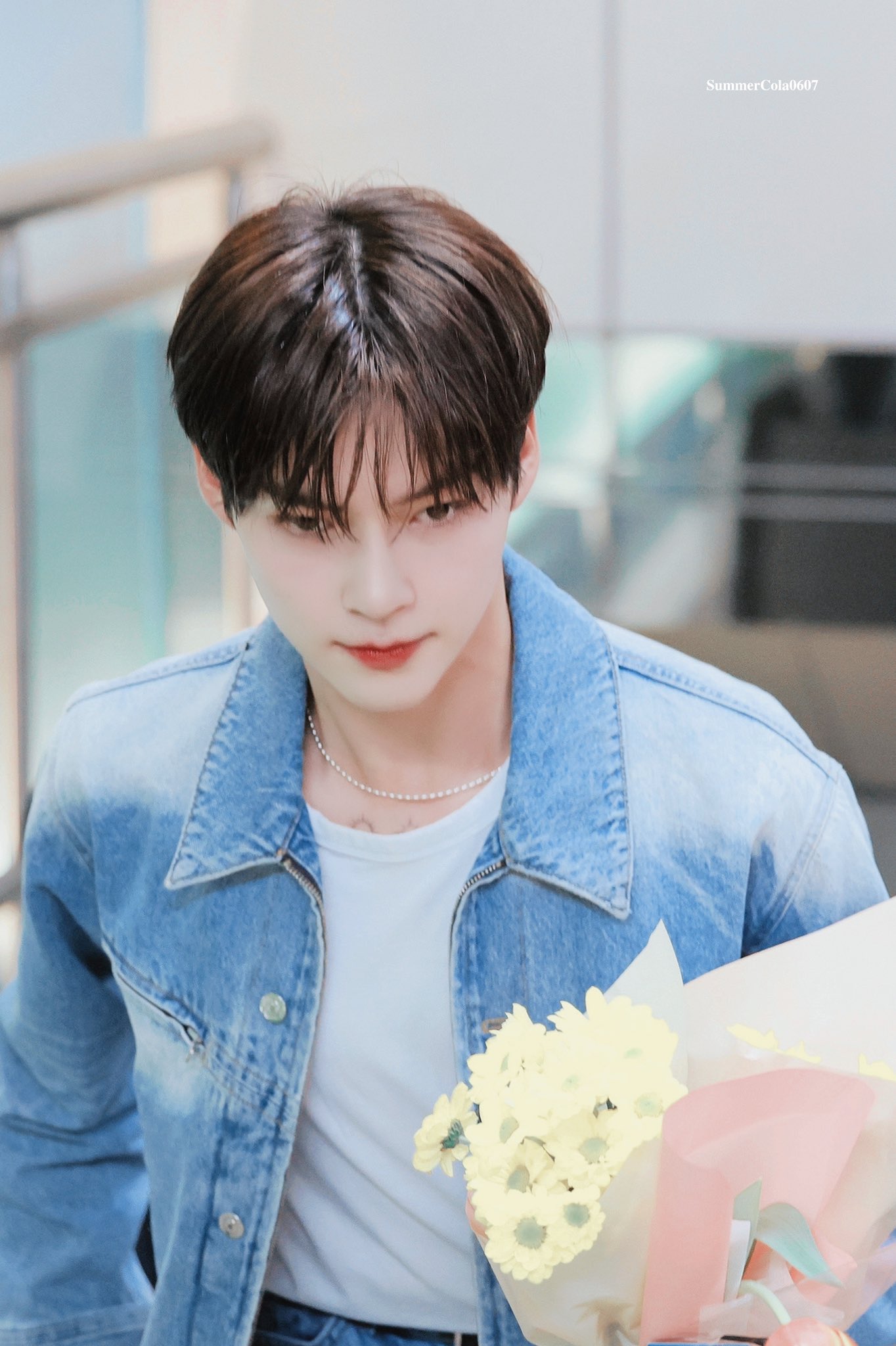 [잡담] 성한빈 이날 샵 어디었을까? | 인스티즈