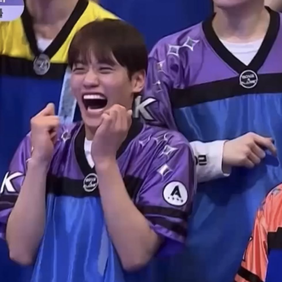 ㄱ [잡담] 개노조가 지웅이형 애인 추리하는 썰 | 인스티즈