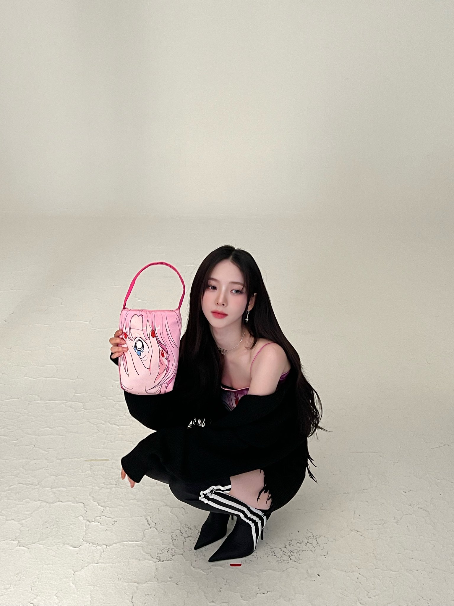 [잡담] 왔다 카리나 생일기념 사진털이❤️ | 인스티즈