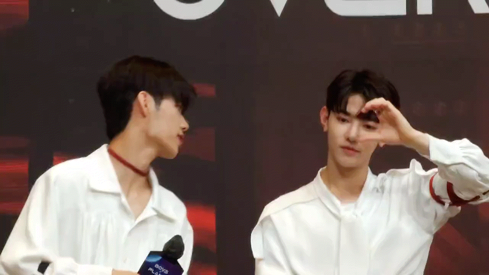 [잡담] 이정현 장하오 둘이 왜이렇게 기엽지... | 인스티즈