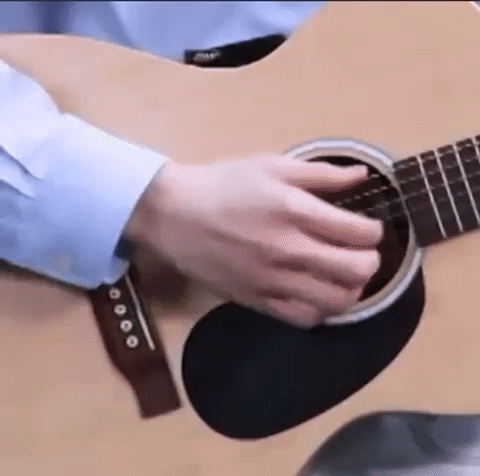 [잡담] 기타 조율하는 태래 손 고자극 ㄹㅈㄷ | 인스티즈
