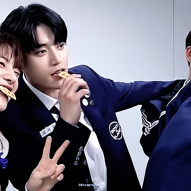 [잡담] 어? 미남테라피 시간이다 | 인스티즈