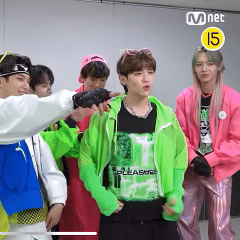 [잡담] 우리 태래 ㄹㅇ 하드보드지 가볍게 들려가요~.., | 인스티즈