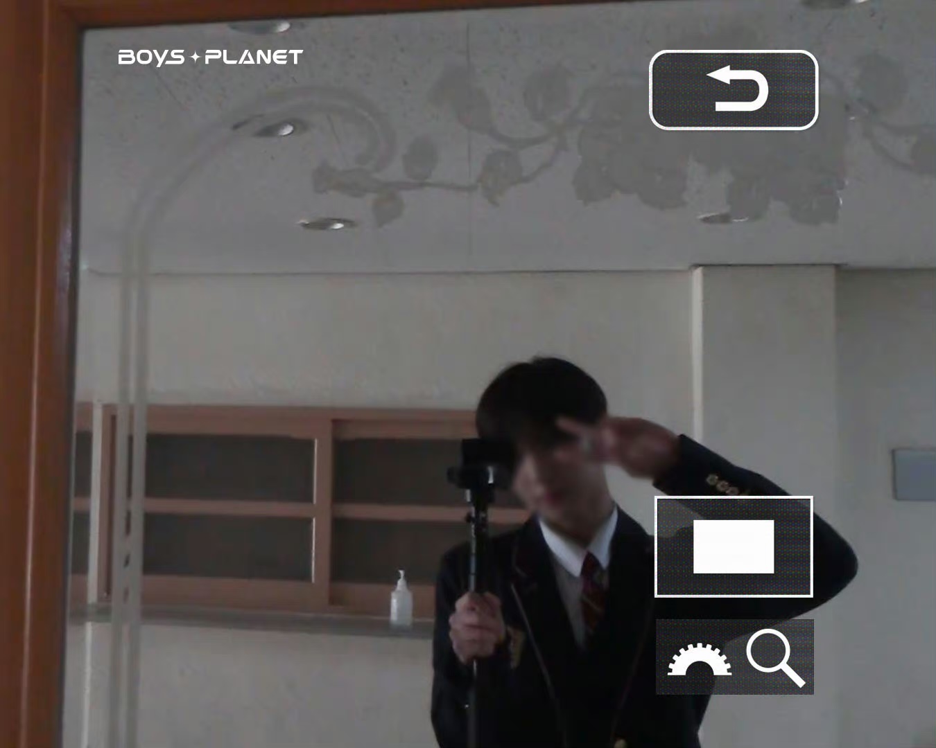 [잡담] 보플 엠넷에서 올렸다 지운거 이렇게 6장이야? | 인스티즈