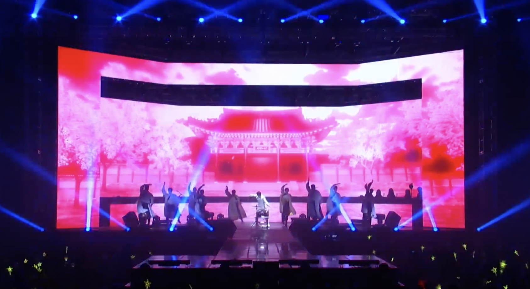 [잡담] 이번에 콘서트 준비 엄청 한 것 같은 트로트 가수 | 인스티즈