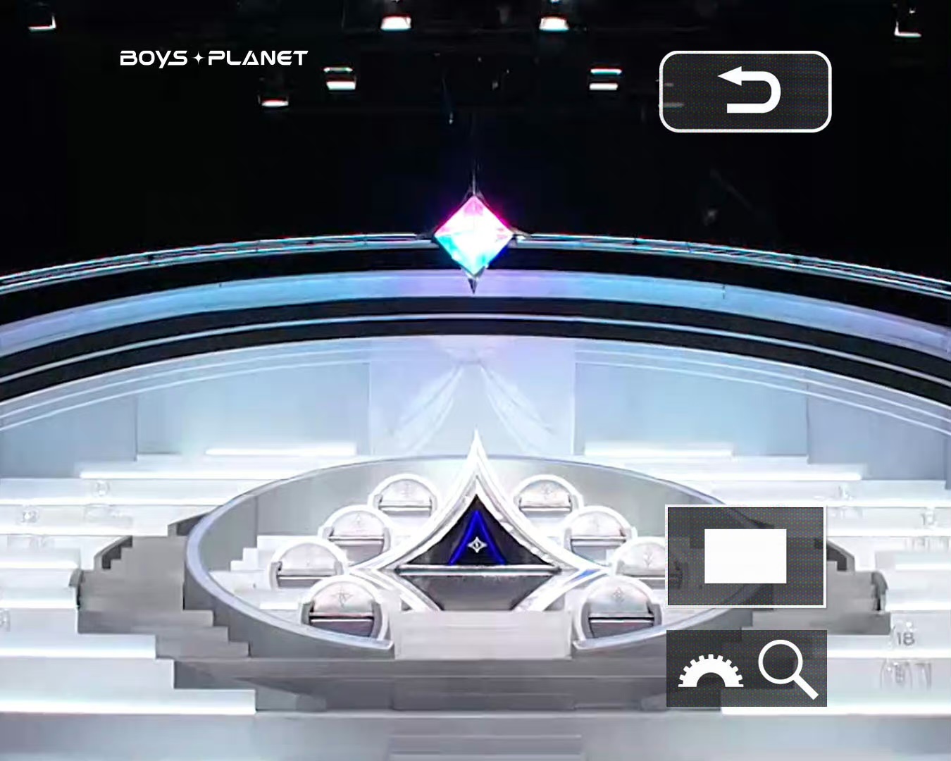 [잡담] 보플 엠넷에서 올렸다 지운거 이렇게 6장이야? | 인스티즈