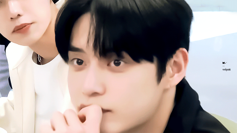 [잡담] 김지웅 쏘큐트 | 인스티즈