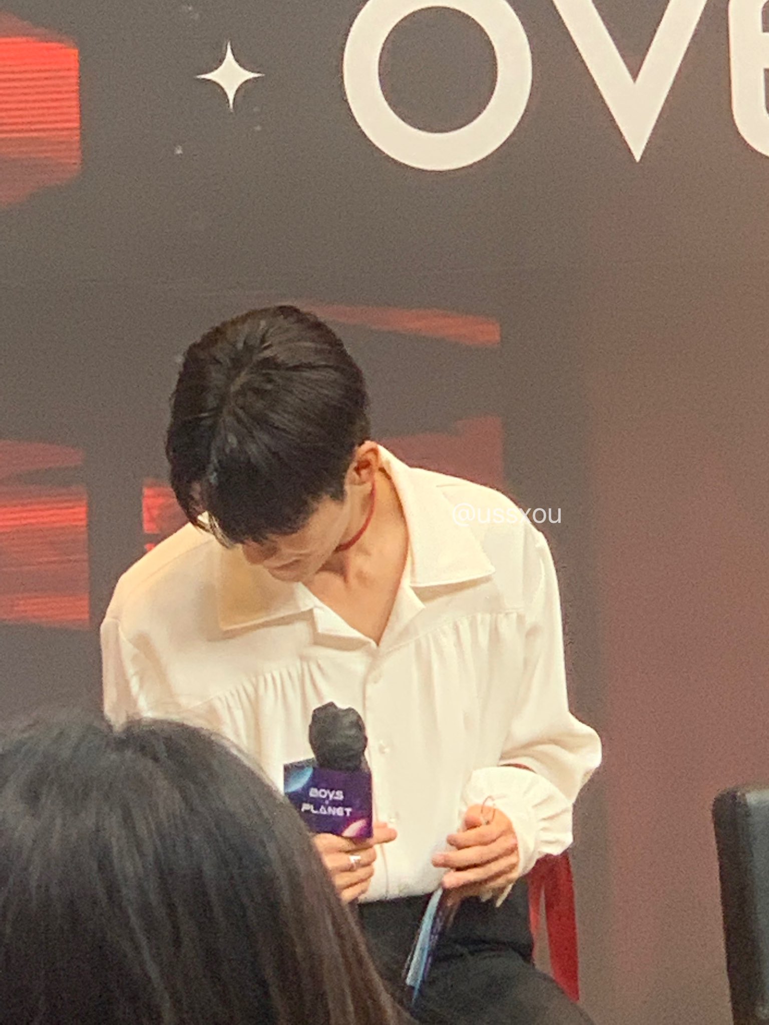 [잡담] 이정현 목빗근 좀 봐줄사람 | 인스티즈