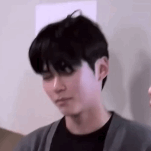 [잡담] 성한빈 자고일어난 얼굴 개좋아 | 인스티즈