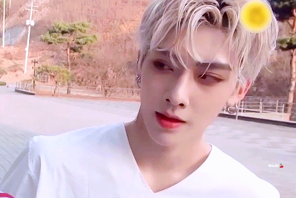 [잡담] 얘 데뷔하면 비주얼에 끼워줘... | 인스티즈