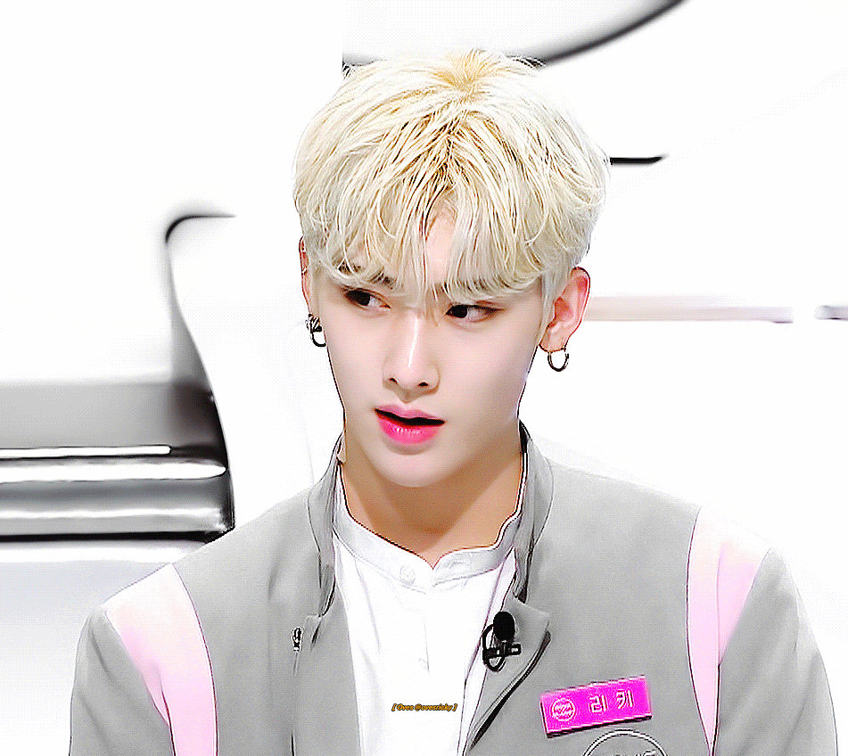 [잡담] 얘 데뷔하면 비주얼에 끼워줘... | 인스티즈