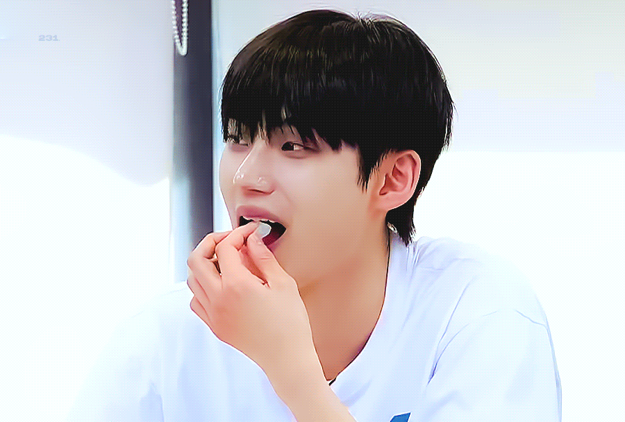 [잡담] 몰라 힘들다 .. 박한빈이나 봐야겠다 .. | 인스티즈