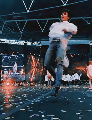 [잡담] 하이브 돈 벌고 싶으면 월간 정국에 정규 내고 스타디움 투어 하자 | 인스티즈