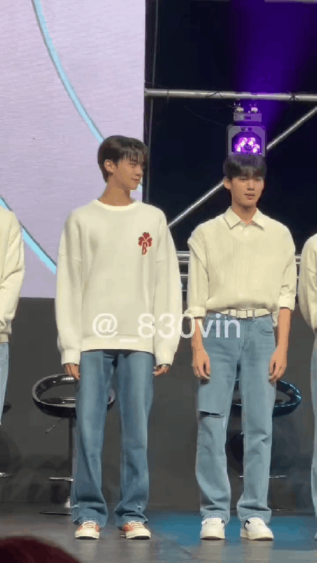 [잡담] 규빈이가 유진이 볼콕한 거 너무 귀여워ㅠㅠㅠㅠㅠㅠ | 인스티즈