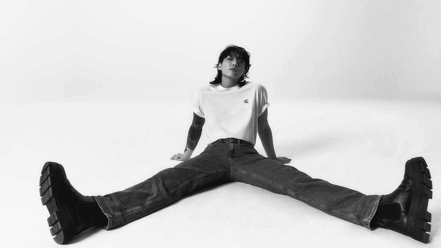 [잡담] 방탄 정국 캘빈 새로운 사진 떴다 | 인스티즈