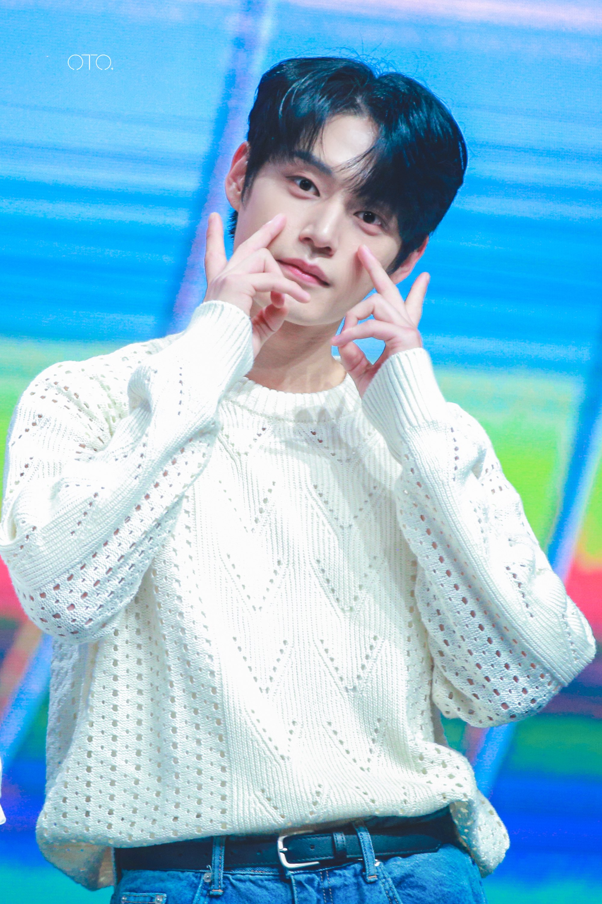 [잡담] 김지웅 유입은 이게 이유야 | 인스티즈