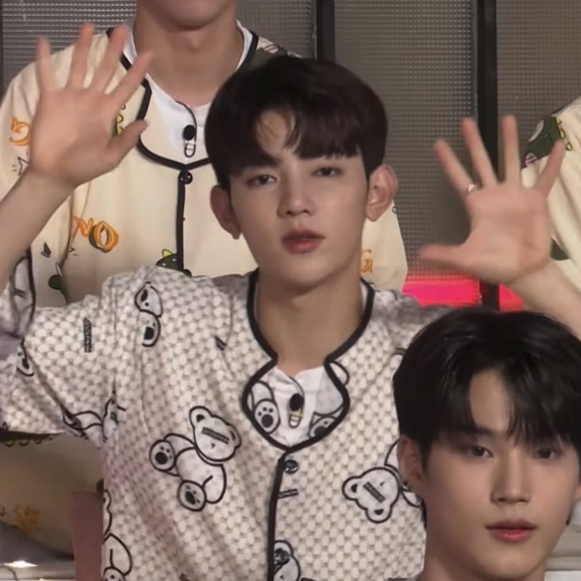 [잡담] 점점 발전하는 장하오 짱구리 포즈 | 인스티즈