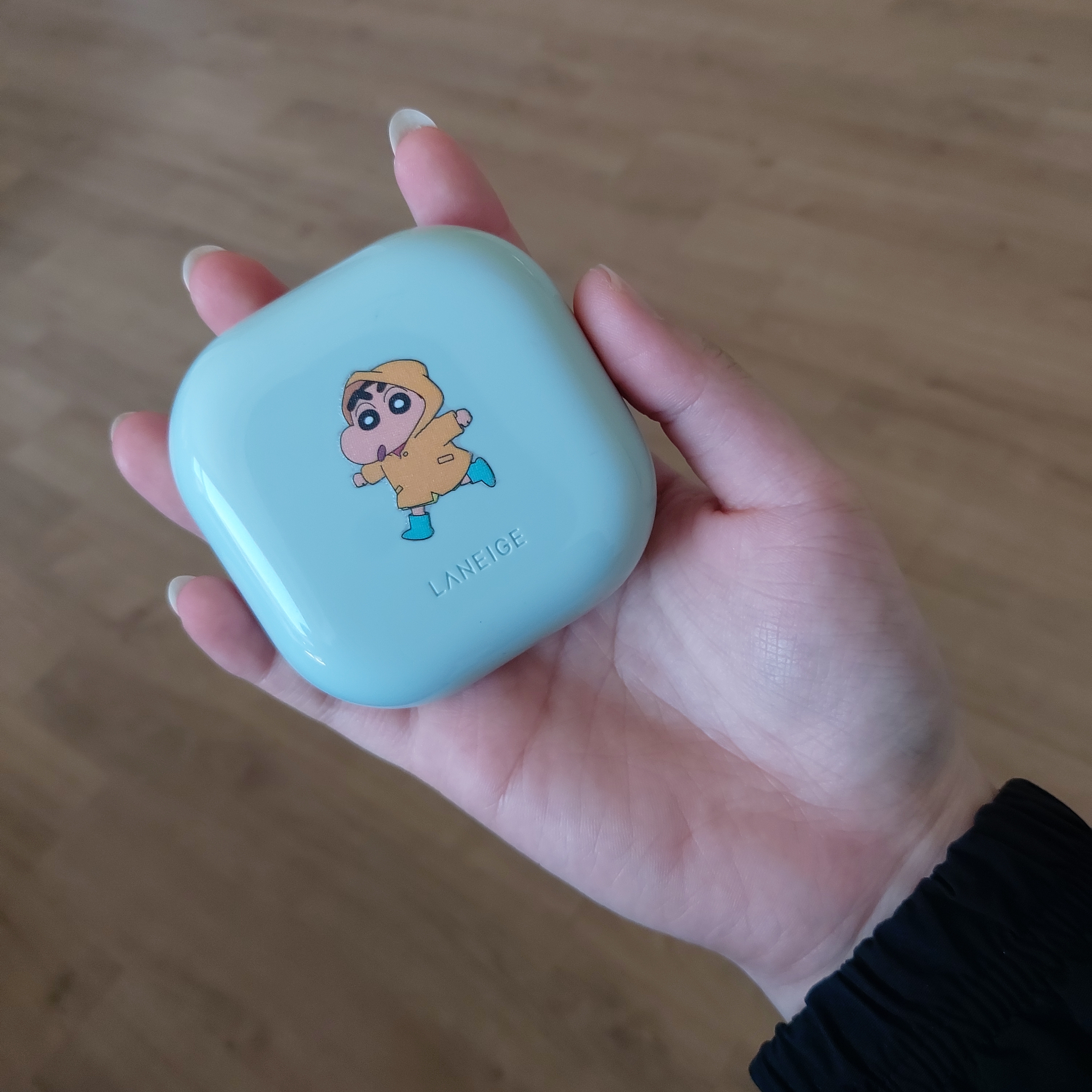 [잡담] 네오 쿠션으로 태래 손크기 궁예하기 | 인스티즈