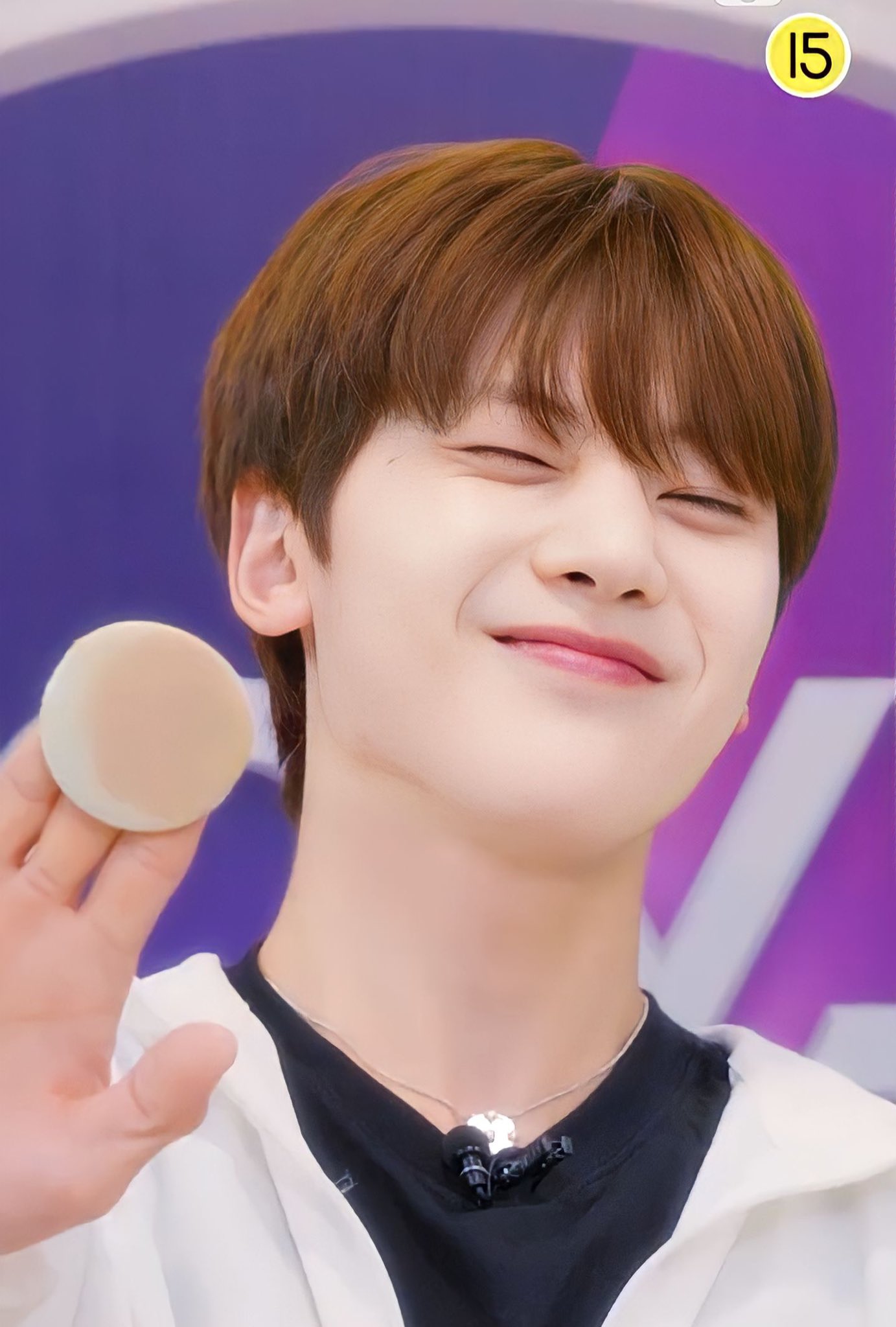 [잡담] 매튜야 누가 쿠션을 이렇게 발라요... | 인스티즈