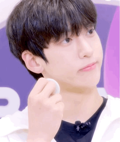 [잡담] 아니 나캠든 얼굴형 뭐임.. | 인스티즈