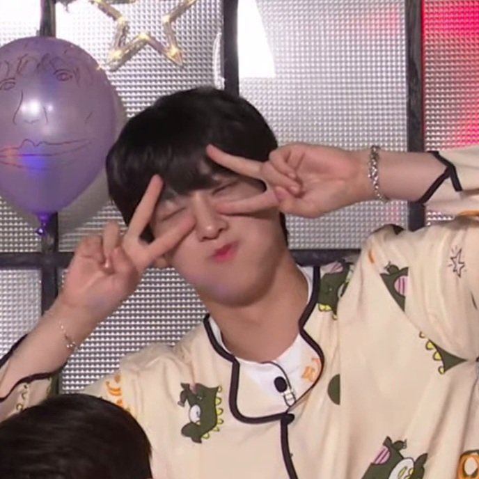 [잡담] 나캠든 새삼 개눈물난다 | 인스티즈