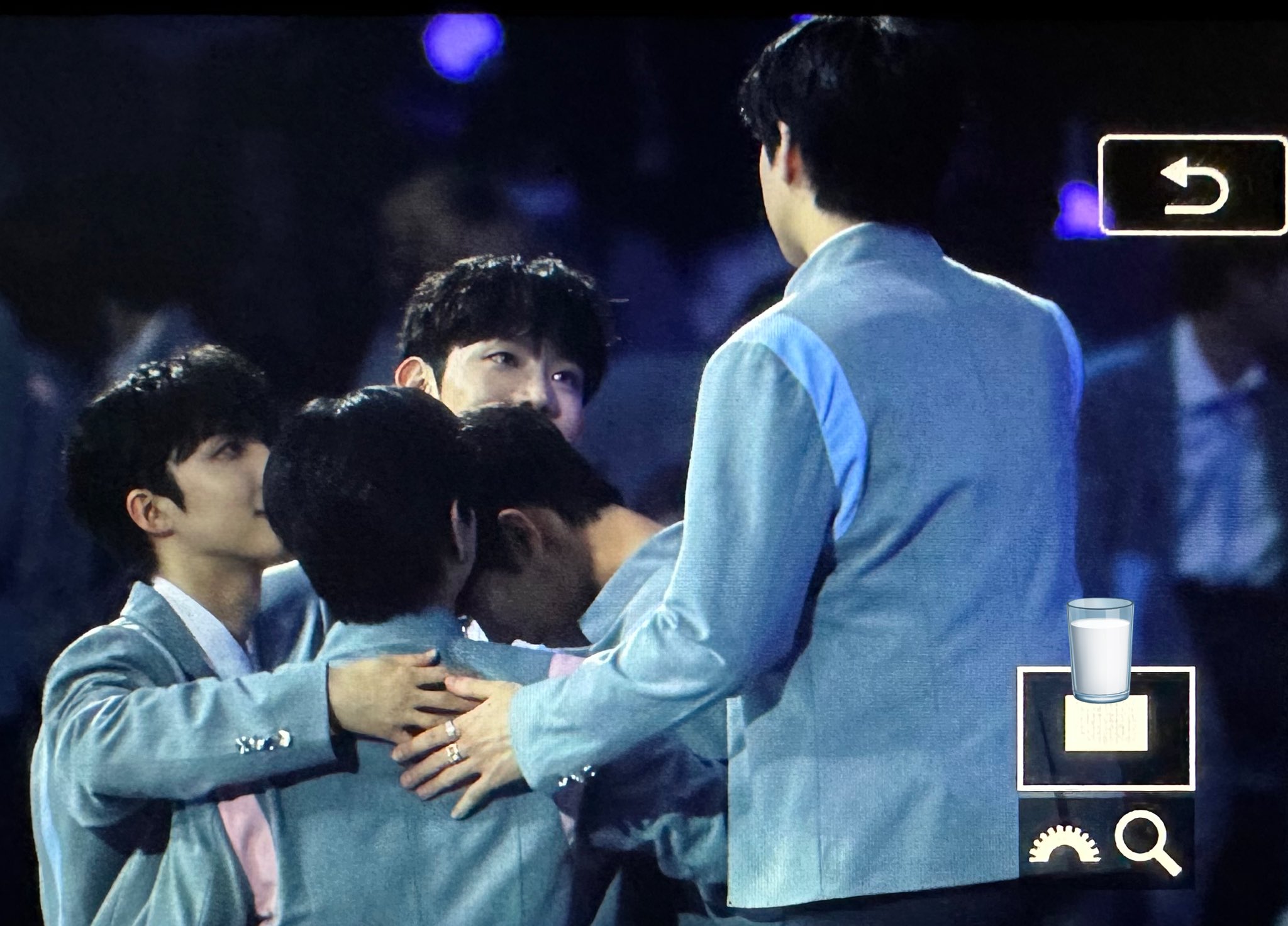 [잡담] 유진이 9위 불리기전에 광고 나갈때부터 형들이 안아줬었대... - 인스티즈(instiz) (K)POP/예능 카테고리 [잡담] 유진이 9위 불리기전에... 