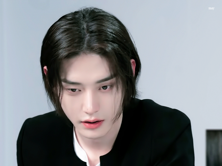 [잡담] 내가 방금 주운 김지웅 과거 짤들 보실분 | 인스티즈