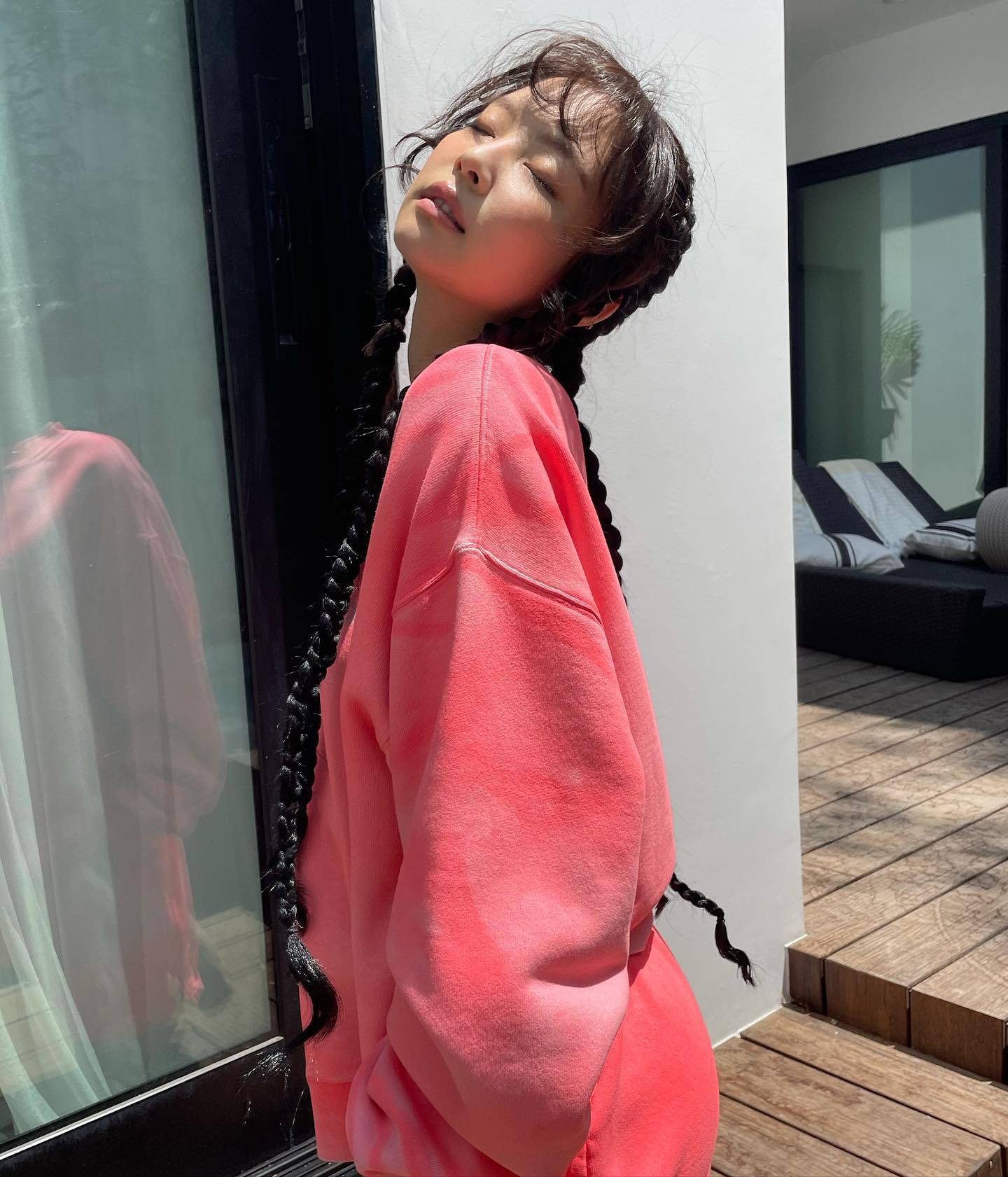 [잡담] 제니 이 사진들 지금 봐도 예쁨🩷 | 인스티즈